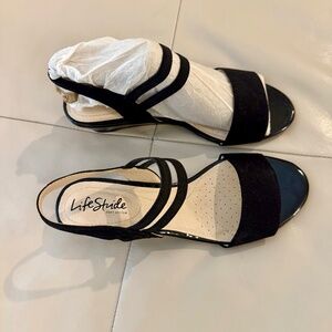 LifeStride Womens Sandals